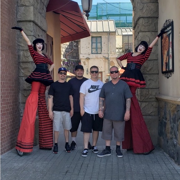 Meet your Posher, Timeless - Picture 5 of 8